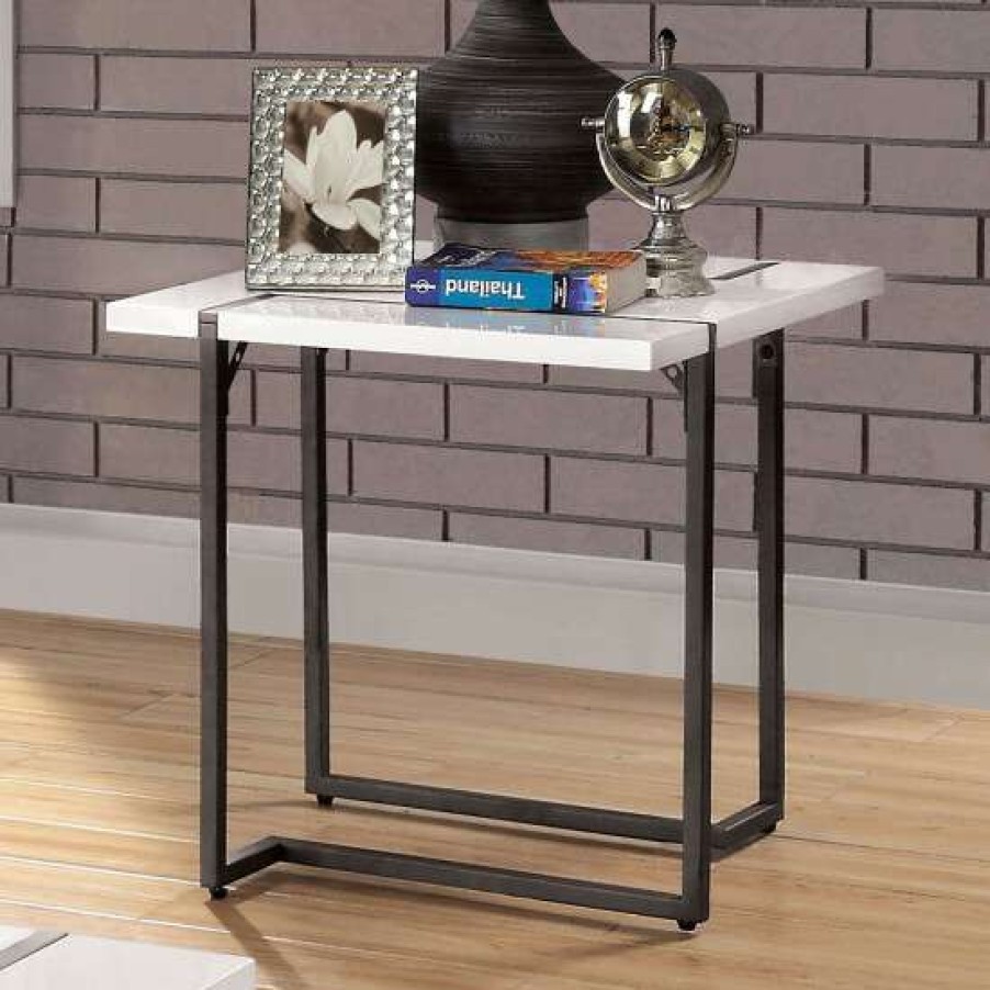 Furniture * | Wholesale Simple Relax Lacquer And Metal End Table In White And Gun Metal Finisih